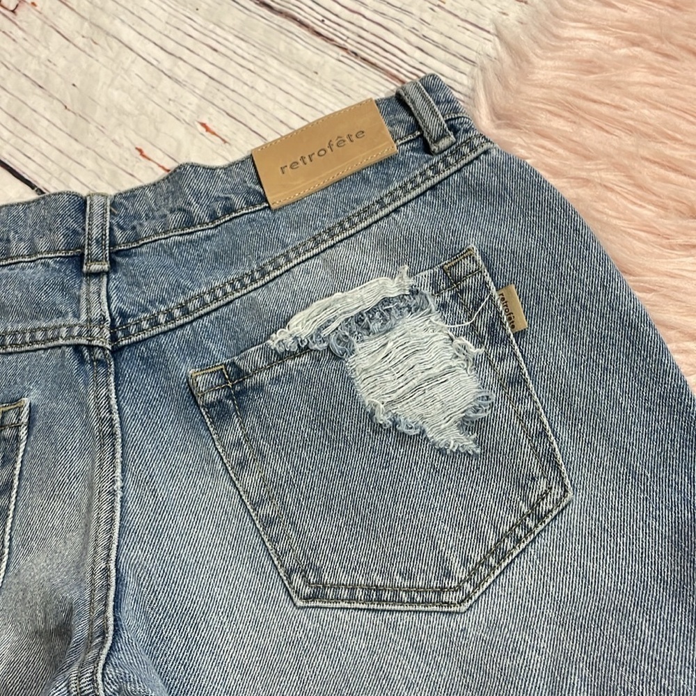 NWT Retrofete Women’s Maggie Distressed Low Rise Jean in Coast - Picture 10 of 10